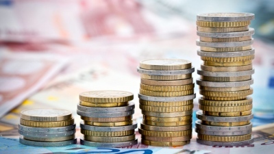 Κατατέθηκε ο προϋπολογισμός 2026 - Παροχές 1,76 δισ. ευρώ, ανάπτυξη 2,4%, πληθωρισμός 2,2% - Το «πόρισμα» του Δημοσιονομικού Συμβουλίου