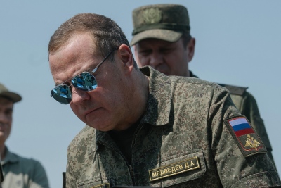 Medvedev (Ρωσία): Έχουμε απόλυτη εμπιστοσύνη ότι η Ρωσία θα πετύχει όλους τους πολεμικούς στόχους στο πεδίο της μάχης