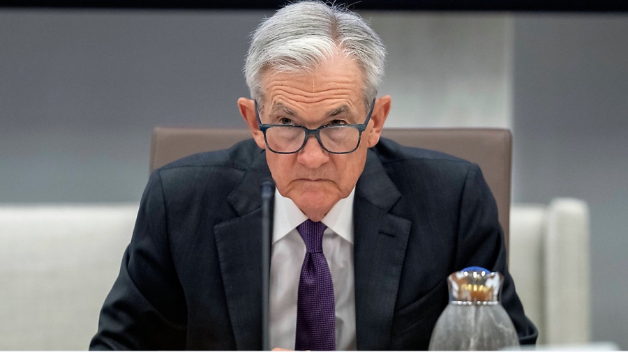 Deutsche Bank: Τυχόν αποπομπή Powell από τη Fed θα γκρεμίσει το δολάριο και θα εκτινάξει το κόστος δανεισμού των ΗΠΑ