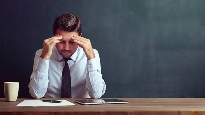 Εμετικός κυνισμός και πολιτική αναλγησία – O «τζάμπας πέθανε», αλλά όχι για τους εκπαιδευτικούς – Τι αποκαλύπτει ο ΟΟΣΑ