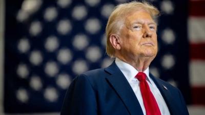 Η κυβέρνηση Μητσοτάκη ακούει; Ο Trump λύνει τη στεγαστική κρίση στις ΗΠΑ — Απελάσεις παράνομων μεταναστών... και ξένων επενδυτών