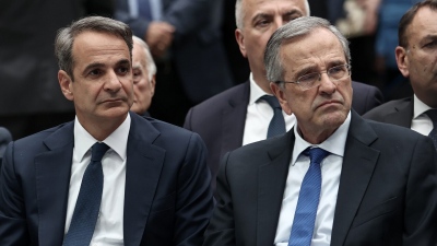 Samaras to Mitsotakis: “To stop me from forming a new party dismiss Gerapetritis and Dora Bakoyannis – they’re dangerous”
