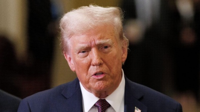 Trump: Ανέβαλα τα νέα πλήγματα κατά του Ιράν ως τις 25/5 - «Ίσως χρειαστεί να τους χτυπήσουμε αλύπητα»