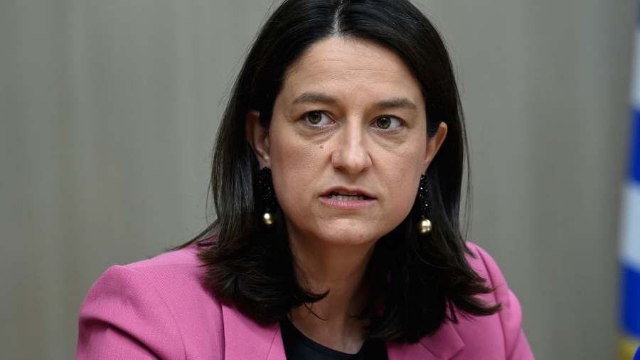 Κεραμέως (υπ. Εργασίας): Η Ψηφιακή Κάρτα Εργασίας φέρνει διαφάνεια