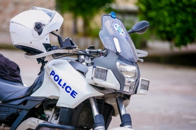 Ξέθαψαν 100.000 ευρώ από κήπο ηλικιωμένης με το «κόλπο» του λογιστή
