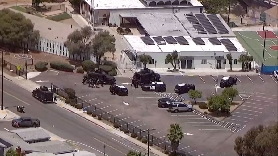 Χάος στο San Diego: Ένοπλος εισέβαλε στο Ισλαμικό Κέντρο, δύο νεκροί και πολλοί τραυματίες