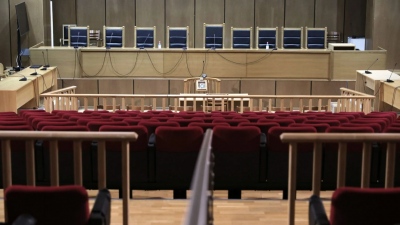 ΑΤ Ομόνοιας: Απαλλαγή των αστυνομικών που κατηγορούνται για τον ομαδικό βιασμό 19χρονης, ζήτησε ο εισαγγελέας