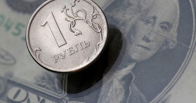 Ρωσία – «Ασπίδα» για το τραπεζικό σύστημα: Εξυπηρέτηση σε ρούβλια του εξωτερικού χρέους για την αποτροπή πιστωτικού γεγονότος
