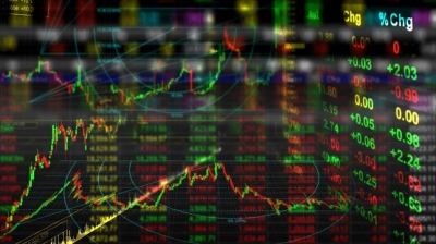 Λίγο μετά το άνοιγμα του Χ.Α. – Επιφυλακτικοί οι επενδυτές – Καλύτερη κίνηση έναντι των ευρωπαϊκών