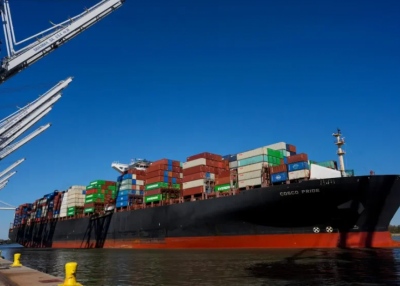 Βαρύ πλήγμα για την Κίνα - Cosco: Σταματά τις νέες κρατήσεις φορτίων εν μέσω έντασης στο Στενό του Ορμούζ