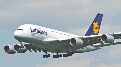 Σκωπτικό σχόλιο του Dmitriev για τη γερμανική Lufthansa: Ας φέρει τα αεροπλάνα στη Μόσχα για φθηνό ανεφοδιασμό και τρόφιμα