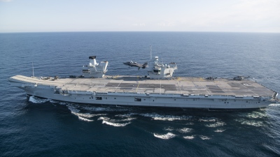Το αεροπλανοφόρο - ναυαρχίδα του Ηνωμένου Βασιλείου χρειάζεται ξανά... επισκευές