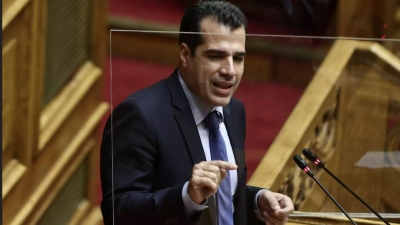 Αποτροπιασμός από καταγγελίες περί ΜΕΘ για VIP ασθενείς - Η κυβέρνηση πετά το μπαλάκι στους γιατρούς - Η δήλωση Πλεύρη