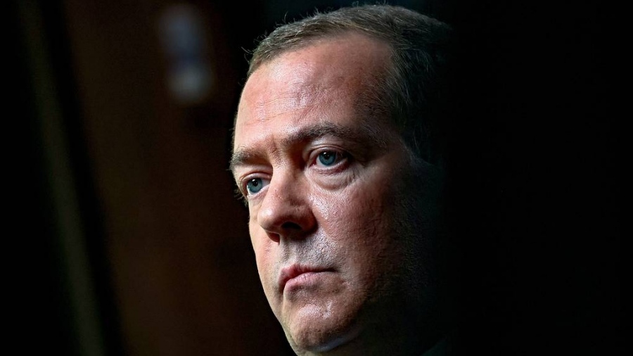 Δέος με Medvedev: Προειδοποίηση για πλήγματα σε πυρηνικές εγκαταστάσεις Ουκρανίας - ΝΑΤΟ αν καταστραφεί η Zaporizhia
