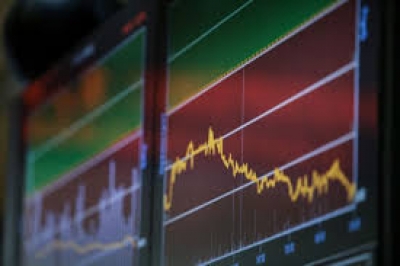 Λίγο μετά το κλείσιμο του ΧΑ – Πτώση με μεγάλο τζίρο και ελάχιστες μετοχές να διαφοροποιούνται