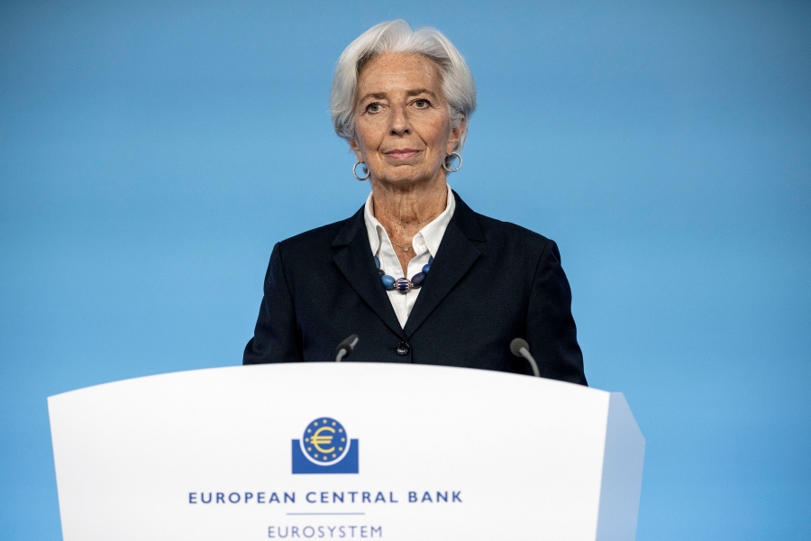 Οι πρόθυμοι  της Ουκρανίας μας βυθίζουν στο χάος – Προειδοποίηση Lagarde για πληθωριστική έκρηξη από τις αμυντικές δαπάνες
