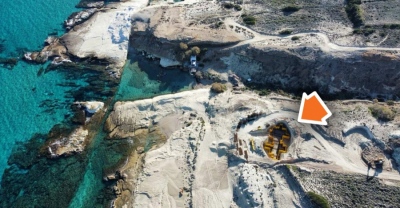 Οικολογικό έγκλημα στη Μήλο καταγγέλλει ο δήμαρχος - Έχουν δοθεί άλλες 8 οικοδομικές άδειες για ξενοδοχειακές μονάδες
