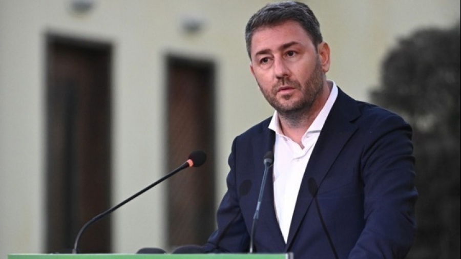 Ανδρουλάκης:  Αποδομείται το κοινωνικό κράτος, καταρρέει το ΕΣΥ – Η ΝΔ υπηρετεί 1.000 οικογένειες