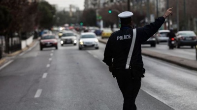 Τσουχτερά πρόστιμα και κλιμακωτές ποινές φέρνει ο νέος Κώδικας Οδικής Κυκλοφορίας - Πού προβλέπεται αφαίρεση άδειας έως 10 έτη