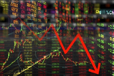 Ο τέλειος εφιάλτης… καταρρέουν τα ομόλογα, εκτοξεύεται το πετρέλαιο – Ο πληθωρισμός επιστρέφει