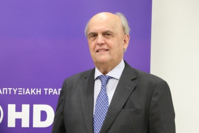 Ο Ζαββός της Αναπτυξιακής Τράπεζας παρατείνει τα επενδυτικά προγράμματα της Ελλάδας