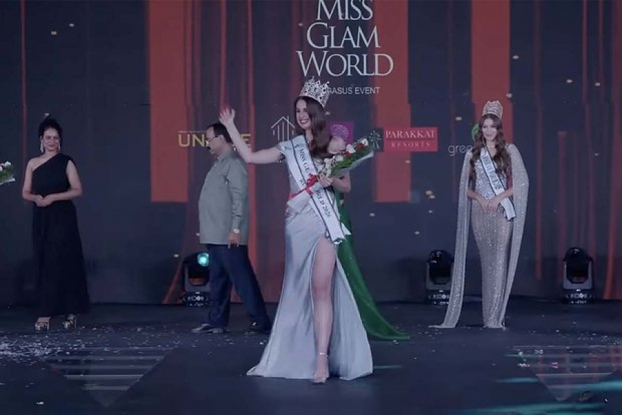 Ρωσίδα καλλονή στέφθηκε Miss GlamWorld 2026 στην Ινδία - Ποια είναι