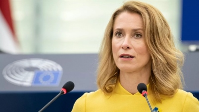 Η «σοφή» Kaja Kallas: Η επικεφαλής «εξωτερικής πολιτικής» της ΕΕ που ζητάει από τον Trump να… μοιραστεί το βάρος των όπλων στην Ουκρανία