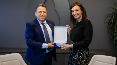 H CrediaBank στηρίζει το έργο του ΕΚΑΒ