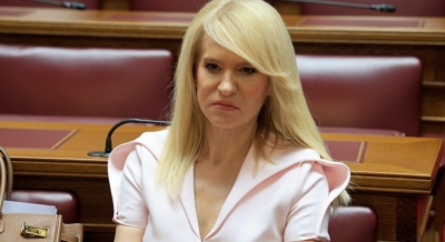 Τζάκρη μαινόμενη κατά Κασσελάκη: Ευτέλισε το κόμμα, ξέπλυνε τον Γεωργιάδη - Δεν έχω προσωπική συμφωνία με το ΠΑΣΟΚ 