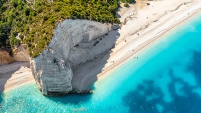 Τρεις ελληνικές παραλίες στις καλύτερες του κόσμου για το 2026