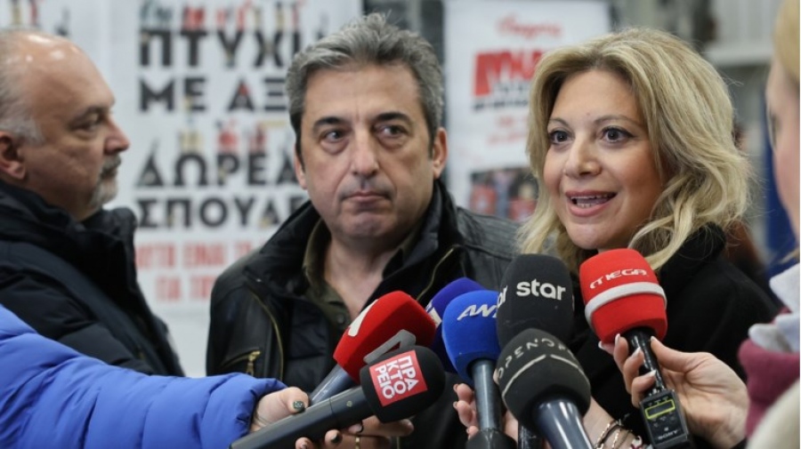 Ασλανίδης για Καρυστιανού: Φούσκωσαν τα μυαλά της - Να παραιτηθεί, εμείς ασχολούμαστε με τις εκταφές των σορών, όχι με κόμματα