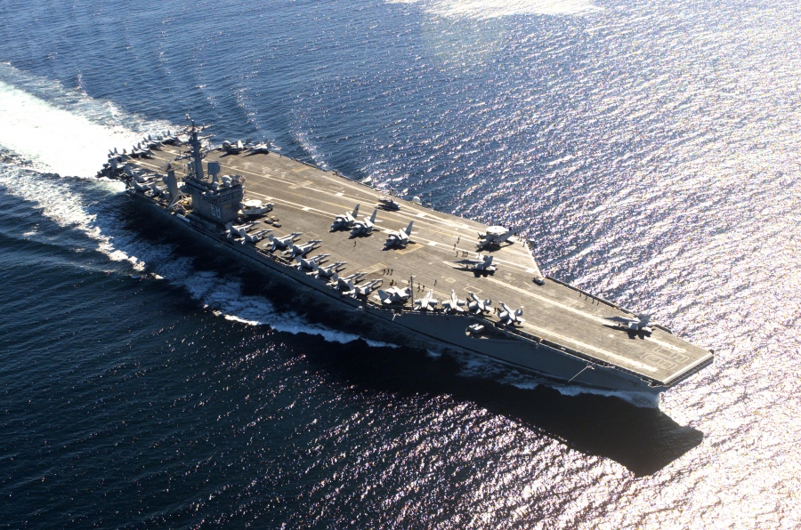 Η ομάδα κρούσης του αεροπλανοφόρου USS Nimitz εισήλθε στην Καραϊβική Θάλασσα