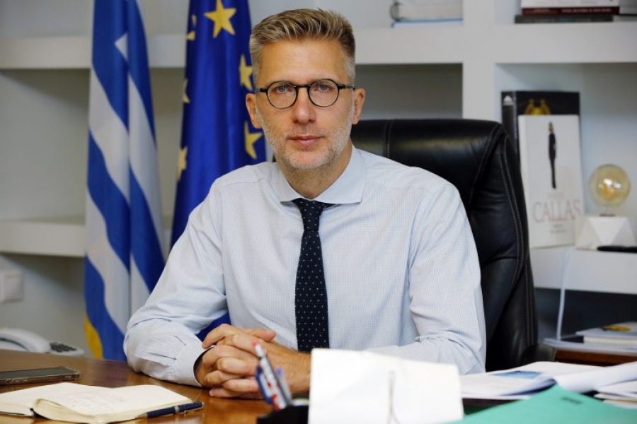 Ο Σκέρτσος κατηγορεί το ΠΑΣΟΚ για λαθροχειρία στα στοιχεία για την αδυναμία των Ελλήνων  να πάνε διακοπές