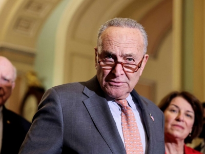 Schumer (Γερουσία ΗΠΑ): «Ακροδεξιά μέλη» του Ρεπουμπλικανικού Κόμματος «παρασκηνιακά» έφεραν το νόμο για το ανώτατο όριο χρέους