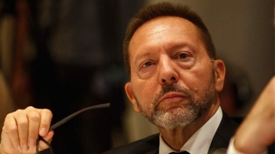 Υποδείξεις... Στουρνάρα (ΤτΕ) - «Δεν υπάρχει χώρος για 13ο - 14ο μισθό, δεν ξέρουμε τι μας ξημερώνει αύριο»