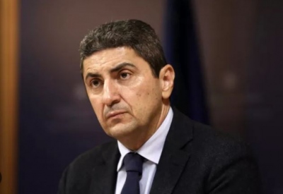 Ατιμωτική αποπομπή Αυγενάκη από την ΚΟ της ΝΔ - Χτύπησε υπάλληλο του αεροδρομίου - Μήνυση για απειλή από το θύμα