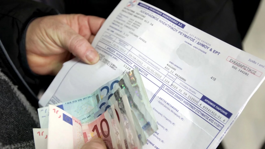 Λογαριασμοί ρεύματος: Αύξηση επιδότησης στο 75% προανήγγειλε ο Σκρέκας