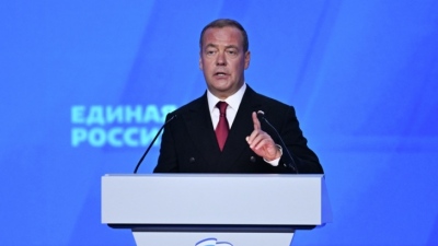 Medvedev: Η δυτική στήριξη στο Κίεβο οδηγεί στην καταστροφή της Ουκρανίας