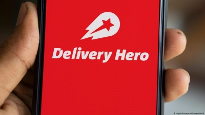 Η Uber εξαγοράζει τη γερμανική Delivery Hero έναντι 13 δισεκατομμυρίων ευρώ - Τι αλλάζει για την efood