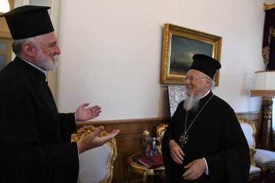 Ελπιδοφόρος για Βαρθολομαίο: Αληθινός ποιμένας της αλήθειας και της αγάπης – Πολύ μεγάλη η προσφορά του στον ελληνισμό