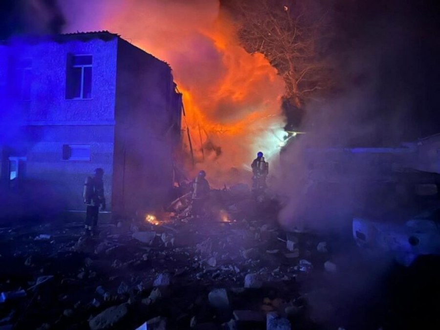 Η Ρωσία με βόμβες, drones Geranium-2 και πυραύλους σάρωσε στρατιωτικούς στόχους στην Οδησσό