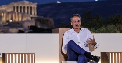 Μαξίμου σε απόγνωση - Κεντρώος δηλώνει ο Μητσοτάκης και κάνει δώρο την δεξιά στον... Αντώνη Σαμαρά