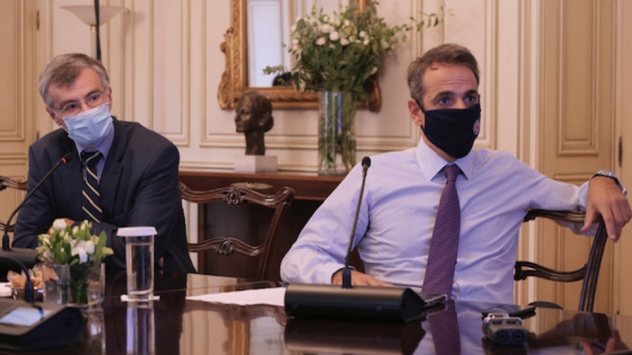 Μελέτη Τσιόδρα από τον Μάιο «καίει» Μητσοτάκη: Θανατηφόρα η διασωλήνωση εκτός ΜΕΘ - Τσίπρας: Να τον πω ψεύτη;