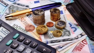 Δημοσιονομική βόμβα... Στα 114,5 δισ. τα χρέη, φιάσκο προ των πυλών για τις 72 δόσεις