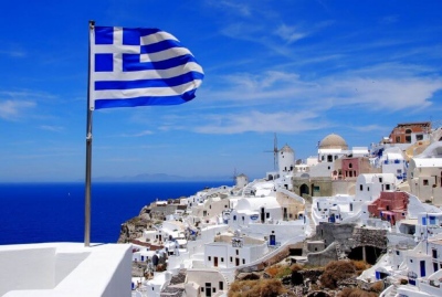 ΕΛΣΤΑΤ: Πάνω από 5,4 εκατ. Έλληνες ταξίδεψαν το 2025 - Αύξηση κατά 7,2%