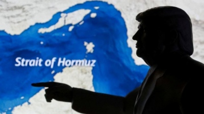 Ebrahim Azizi (Ιράν): Το Hormuz θύμα των παραληρηματικών αναρτήσεων του Trump, παραβιάζει την εκεχειρία