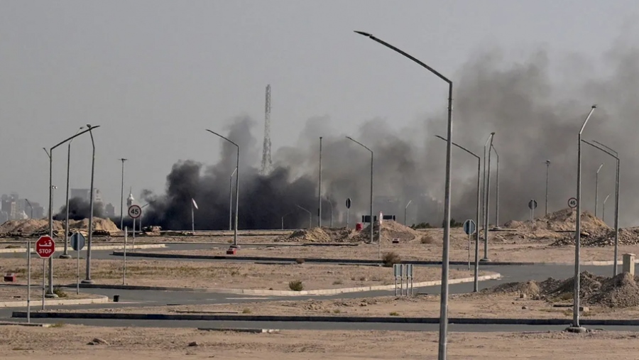Η  Kuwait Petroleum Corporation ανακοίνωσε σοβαρές ζημιές από τις ιρανικές επιθέσεις