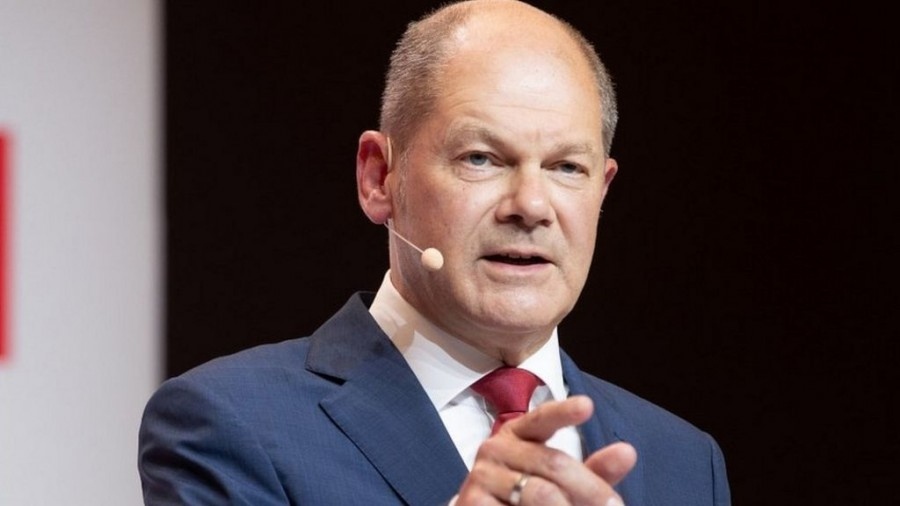 Scholz: Μεγάλο βήμα η απόφαση της Γερμανίας να στηρίξει με συστήματα αεράμυνας την Ουκρανία