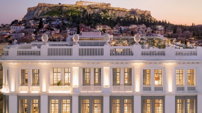 THE DOLLI: «To ομορφότερο ξενοδοχείο στον κόσμο» με υπογραφή PRIX VERSAILLES