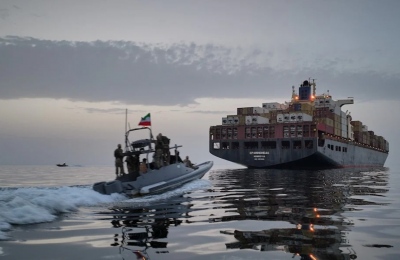 Νίκη Ιράν – Το Κατάρ δέχεται προσωρινά διόδια στο Hormuz για τον καθαρισμό των ναρκών